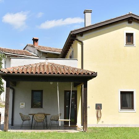 Small House In Vipava Valley ภายนอก รูปภาพ