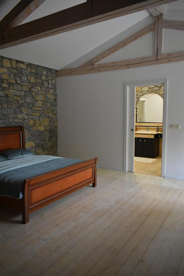 Small House In Vipava Valley ภายนอก รูปภาพ