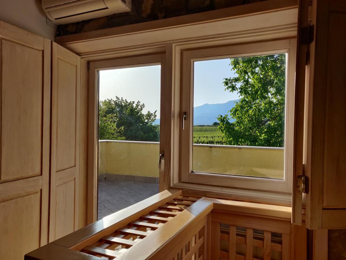 Small House In Vipava Valley ภายนอก รูปภาพ